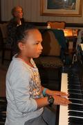 Kaelyn is a 3rd grader and trying hard to learn different songs